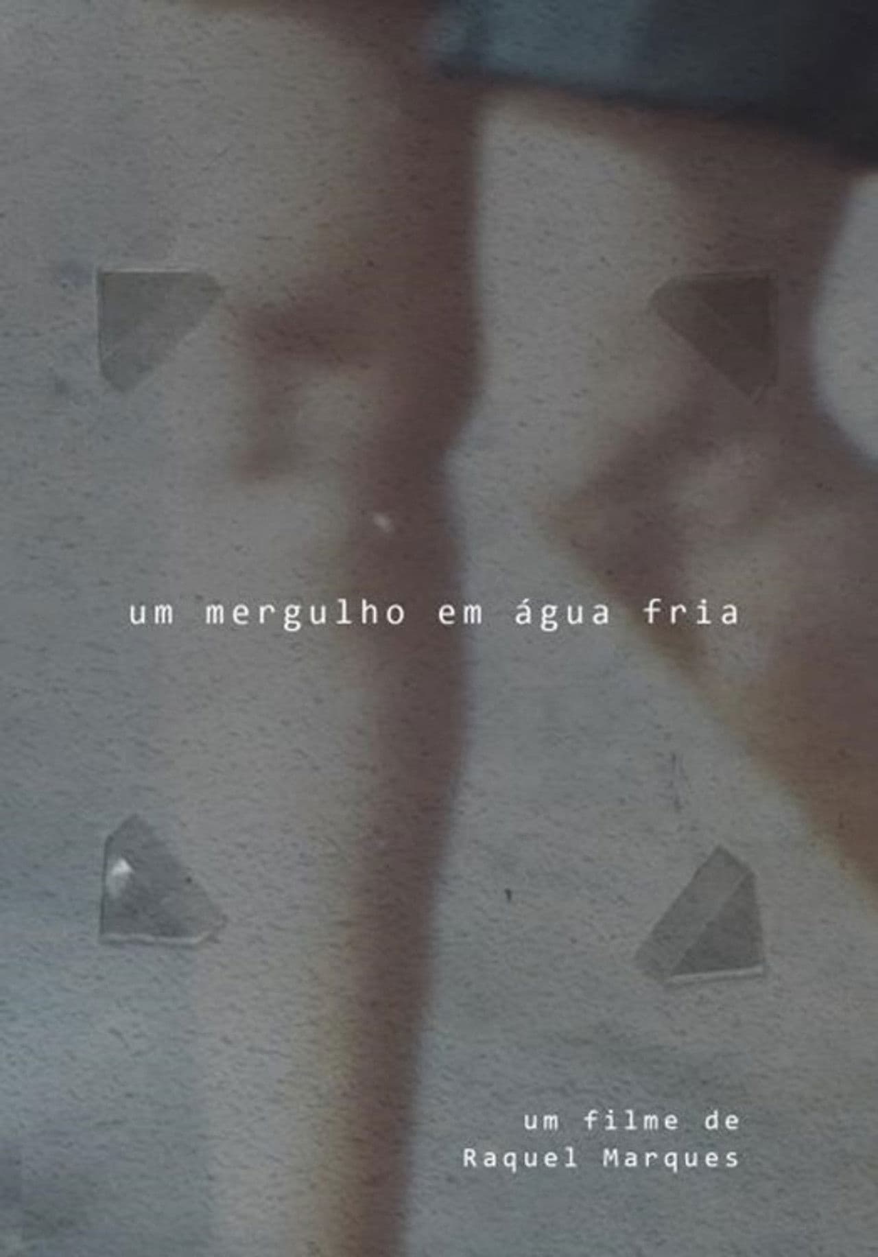 Um mergulho em água fria