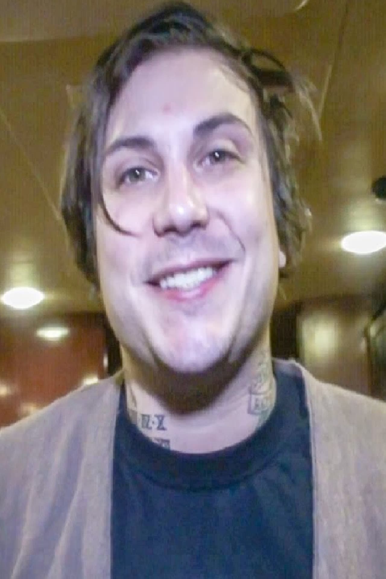 FRANK IERO - Bus Invaders Ep. 927
