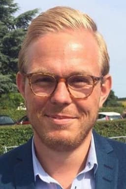 Nichlas Skovgaard Larsen