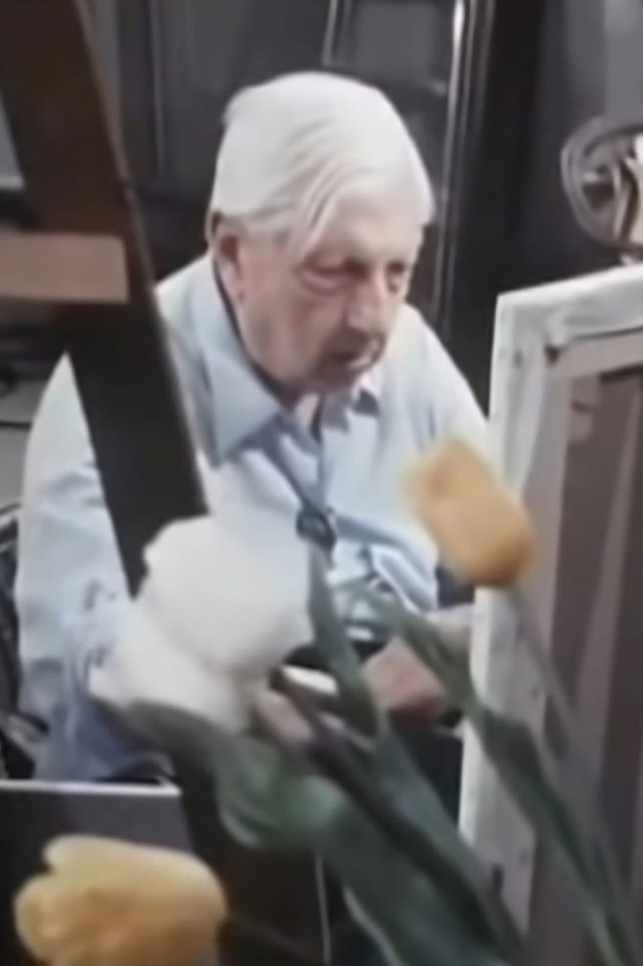 Giorgio de Chirico paints live The Sun on the Easel, 1973