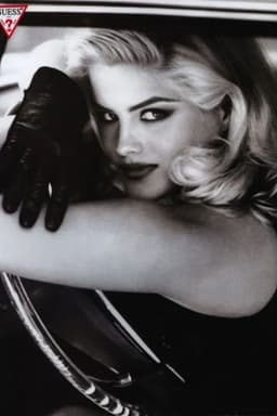 Edenquest: Anna Nicole Smith