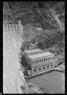 The Roosevelt Dam