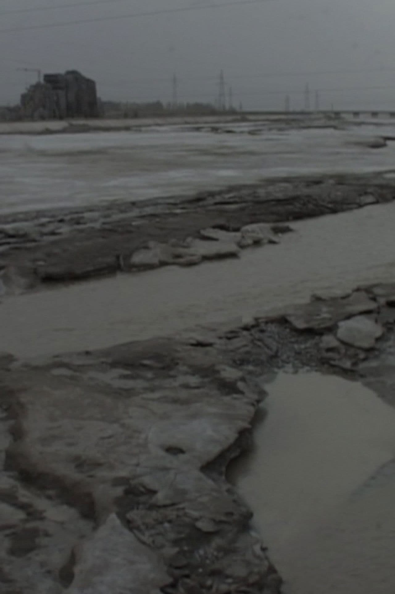 From Jiabian Gou to Mingshui River