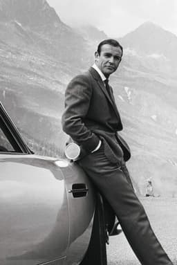 On Tour with the Aston Martin DB5