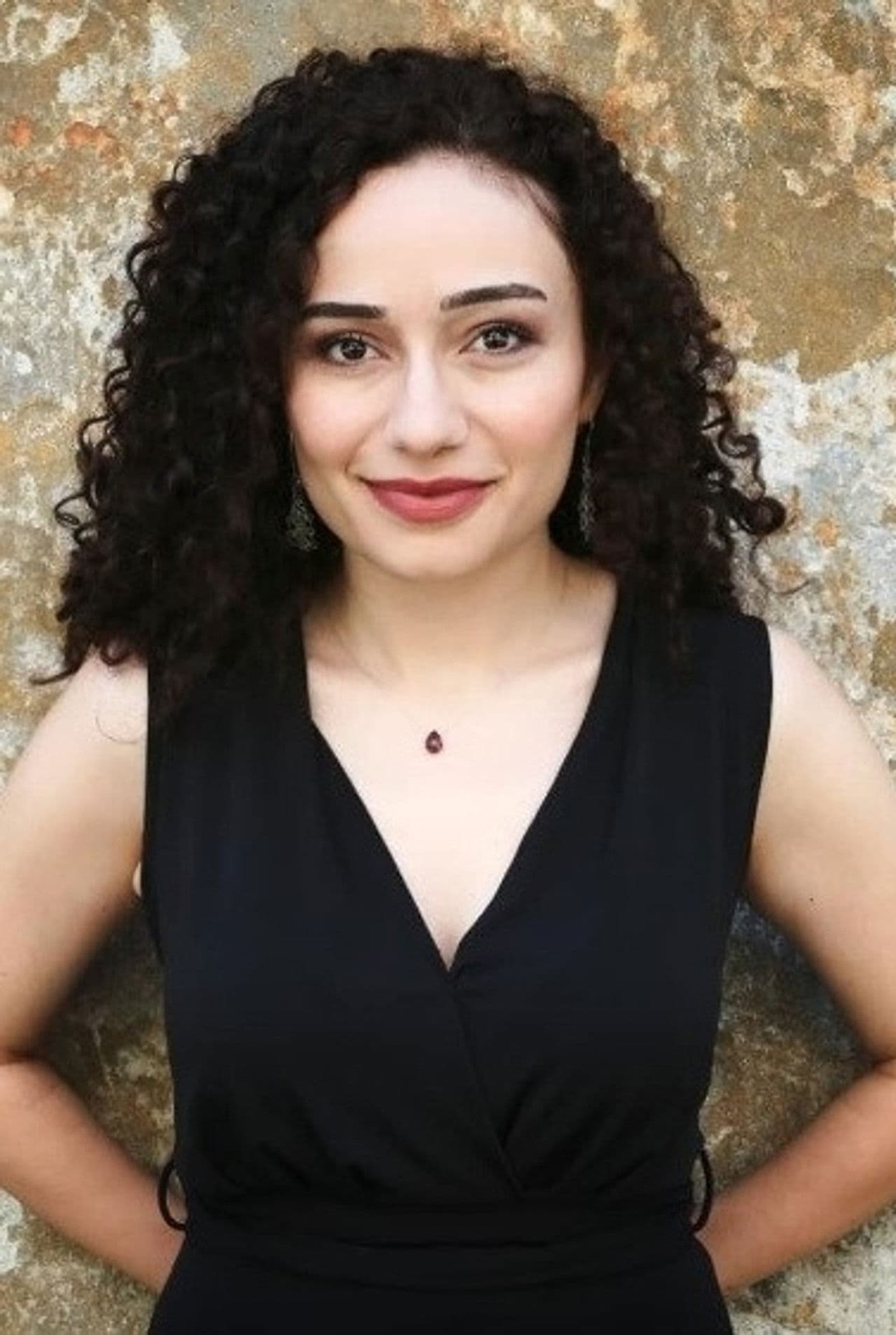 Nevzer Tuğçe Gülhan